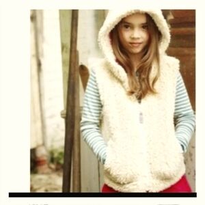 MINI BODEN FAUX FUR SHERPA FULL ZIP VEST WITH HOOD CREAM YOUTH GIRLS SIZE 5 - 6Y